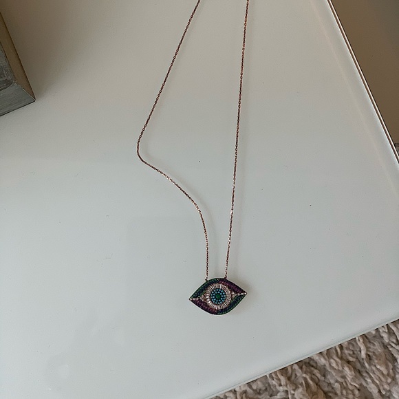 BLUE EYE Necklace - Picture 2 of 2